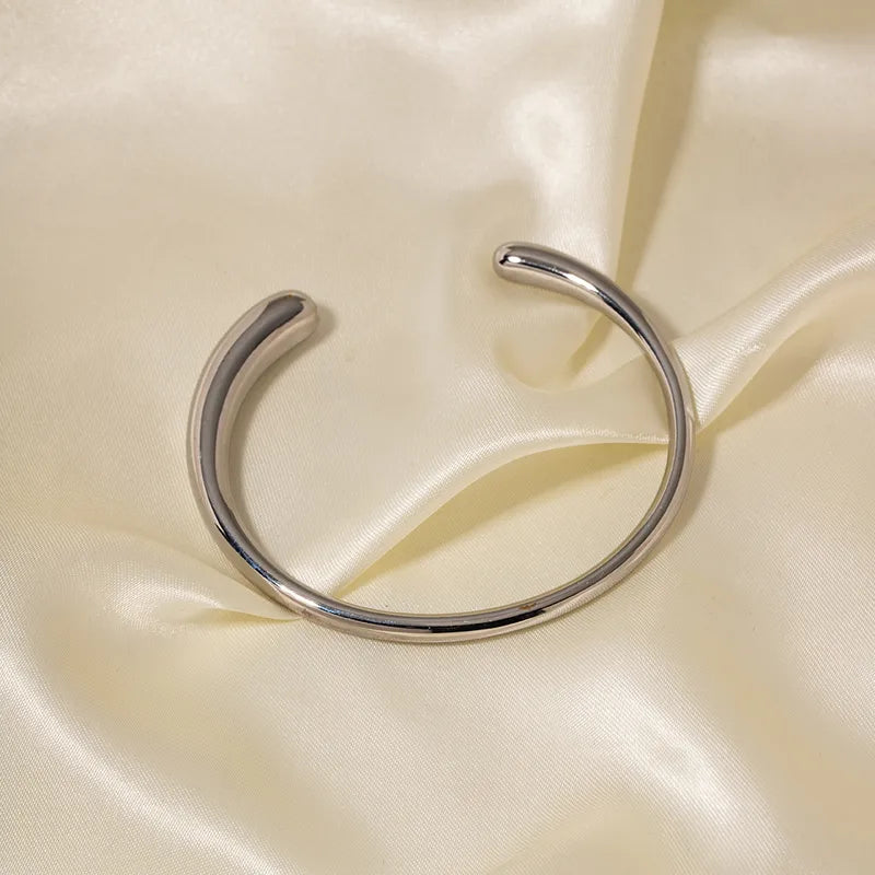 Pulsera Curve